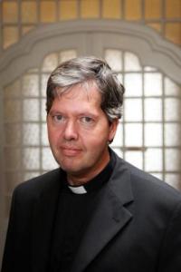 Bisschop Rob Mutsaerts