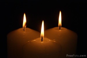 90_20_14---Three-Advent-Candles_web